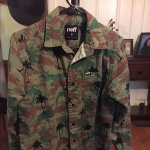 Neff button up like new 🔥